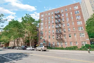 67-12 Yellowstone Blvd, Forest Hills, NY 11375 - Photo 2