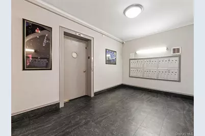 67-12 Yellowstone Boulevard #f6, Forest Hills, NY 11375 - Photo 6