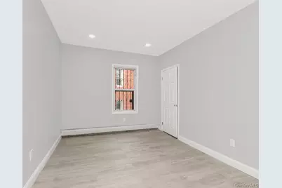 1893 Longfellow Avenue, Bronx, NY 10460 - Photo 12