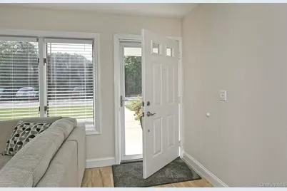 20 Laurel Avenue #3, East Islip, NY 11730 - Photo 6