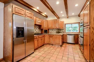119 Pine St, Woodmere, NY 11598 - Photo 14