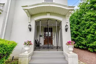 119 Pine St, Woodmere, NY 11598 - Photo 2