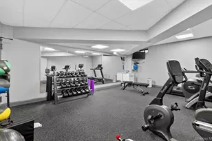 42-30 Douglaston Pkwy, Douglaston, NY 11363 - Photo 18