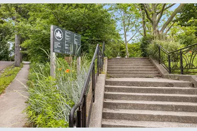 42-30 Douglaston Parkway #5L, Douglaston, NY 11363 - Photo 28