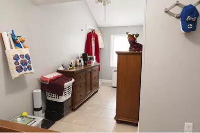 457 Sigmond Street, Freeport, NY 11520 - Photo 14