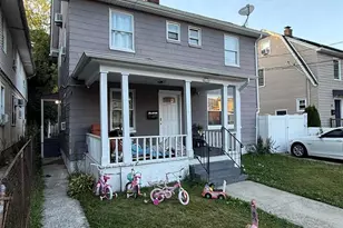 25 Webb Ave, Hempstead, NY 11550 - Photo 2