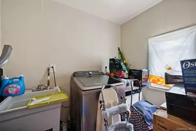 825 E 224th Street #2, Bronx, NY 10466 - Photo 12