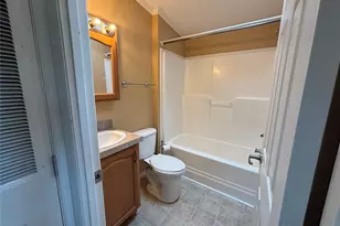 1661 Old Country Rd, Riverhead, NY 11901 - Photo 24
