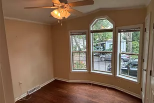 1661 Old Country Rd, Riverhead, NY 11901 - Photo 18