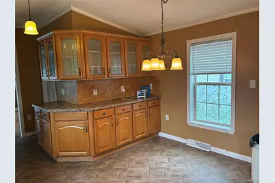 1661 Old Country Road #84, Riverhead, NY 11901 - Photo 14