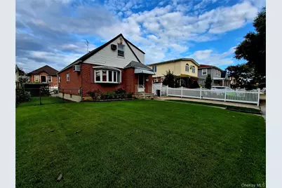 8333 251st Street, Bellerose, NY 11426 - Photo 4