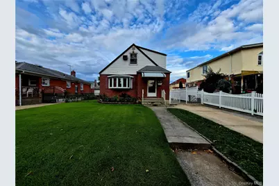 8333 251st Street, Bellerose, NY 11426 - Photo 2