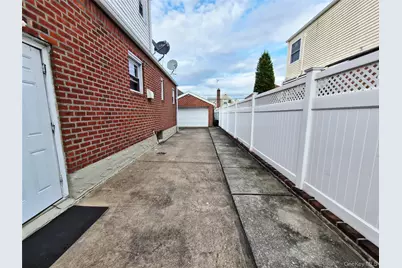 8333 251st Street, Bellerose, NY 11426 - Photo 26