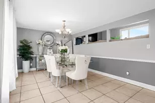 301 W 22nd St, Deer Park, NY 11729 - Photo 6
