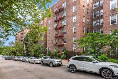 67-30 Clyde Street #3B, Forest Hills, NY 11375 - Photo 14