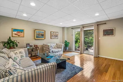 3850 Hillcrest Avenue, Douglaston, NY 11363 - Photo 28
