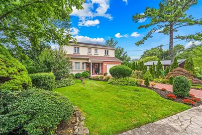 3850 Hillcrest Avenue, Douglaston, NY 11363 - Photo 2