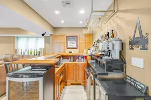 56 Old Homestead Rd, Port Jefferson, NY 11777 - Photo 18