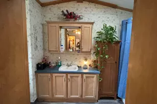 1661 Old Country Rd, Riverhead, NY 11901 - Photo 34
