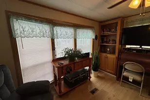1661 Old Country Rd, Riverhead, NY 11901 - Photo 38
