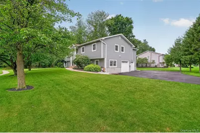 234 Betsy Ross Drive, Orangeburg, NY 10962 - Photo 4