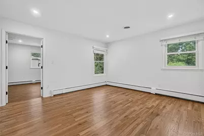 234 Betsy Ross Drive, Orangeburg, NY 10962 - Photo 34
