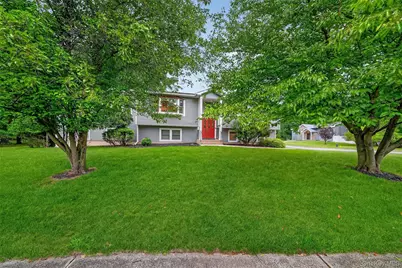 234 Betsy Ross Drive, Orangeburg, NY 10962 - Photo 2