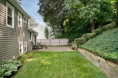 13 Longford Street, Huntington, NY 11743 - Photo 26