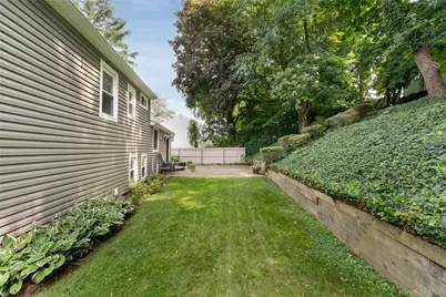 13 Longford Street, Huntington, NY 11743 - Photo 36