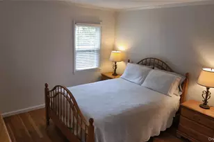 13 Longford St, Huntington, NY 11743 - Photo 14