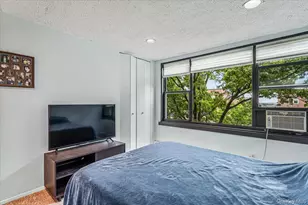 162-10 Powells Cove Blvd, Whitestone, NY 11357 - Photo 12