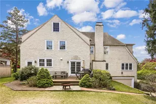 26 Earlwoode Dr, White Plains, NY 10606 - Photo 18
