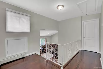 260 W 12th Street, Deer Park, NY 11729 - Photo 16