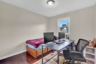 260 W 12th St, Deer Park, NY 11729 - Photo 22