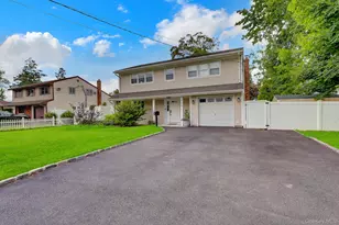 260 W 12th St, Deer Park, NY 11729 - Photo 4