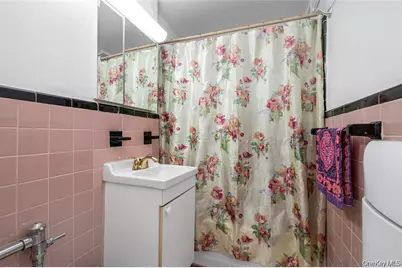 84-25 118 Street #3D, Kew Gardens, NY 11415 - Photo 6