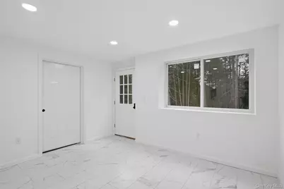 804 Peenpack Trail, Sparrow Bush, NY 12780 - Photo 30