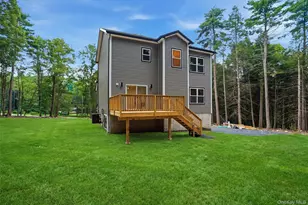804 Peenpack Trail, Sparrow Bush, NY 12780 - Photo 34