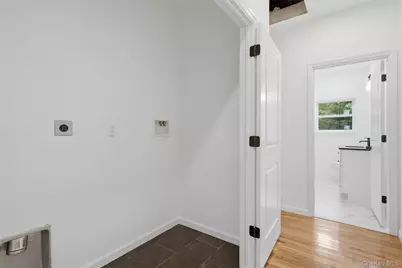 804 Peenpack Trail, Sparrow Bush, NY 12780 - Photo 20