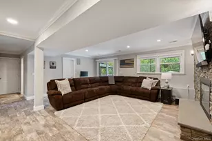 9 Behrendt Dr, Pearl River, NY 10965 - Photo 20