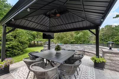 9 Behrendt Drive, Pearl River, NY 10965 - Photo 24