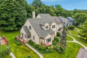 4001 Hickory Ct, Peekskill, NY 10566 - Photo 2