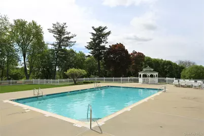 4001 Hickory Court, Peekskill, NY 10566 - Photo 44