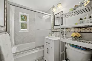 12 Saratoga Rd, White Plains, NY 10607 - Photo 20