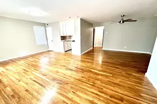 105 Artist Lake Dr, Middle Island, NY 11953 - Photo 6