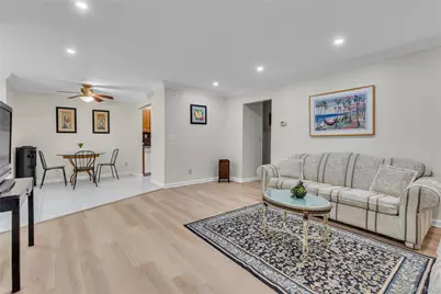 45 Richmond Boulevard #2B, Ronkonkoma, NY 11779 - Photo 6