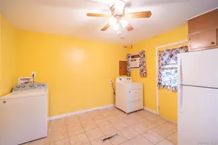 32 Peter Cooper Dr, Poughkeepsie, NY 12601 - Photo 12