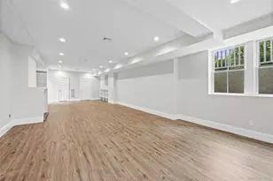 28 Alsace Pl, Northport, NY 11768 - Photo 20