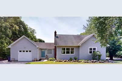 24 Miller Avenue, East Moriches, NY 11940 - Photo 2