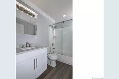 100 Pineview Lane #100, Coram, NY 11727 - Photo 10